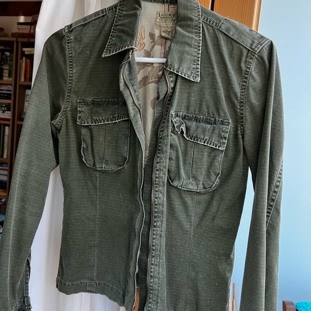 Like new vintage Lucky brand jacket. Size xs